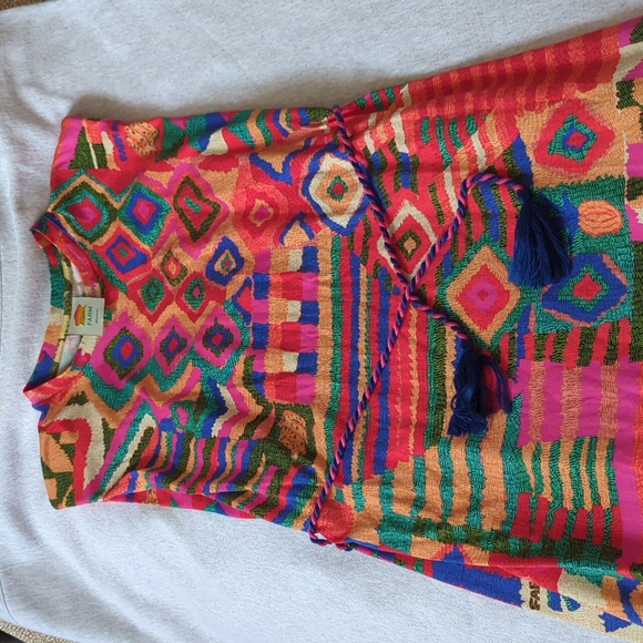 Farm Rio Patches Tshirt dress with padded shoulders sz S - Picture 10 of 12